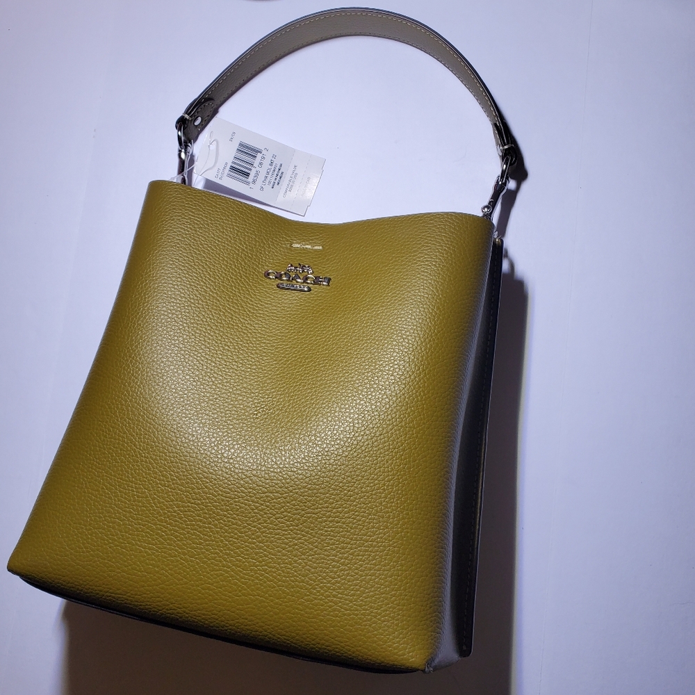 NWT COACH Leather Mollie Bucket Bag 22 Citron